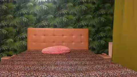 Stella John online show from 02/02/25, 08:46