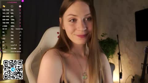 Snapshot of stella_of_steel chatting on 05/20/26, 10:32 Stella online show from 05/20/26, 10:32