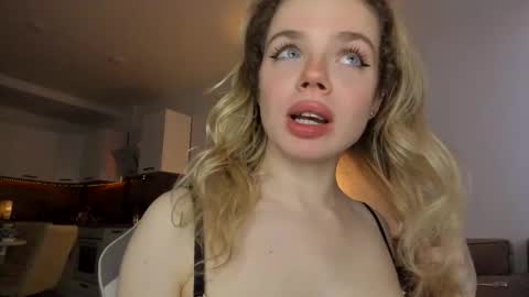 Asella online show from 02/13/25, 09:30