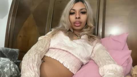 stellaangel online show from 10/22/25, 12:22