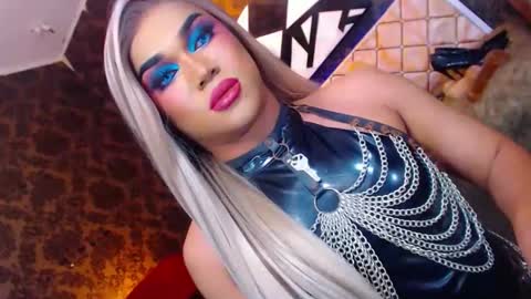 Snapshot of stellagrayts chatting on 12/11/24, 03:58 CALL ME STELLA online show from 12/11/24, 03:58