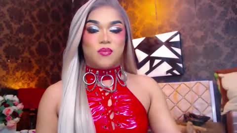 Snapshot of stellagrayts chatting on 12/16/24, 10:08 CALL ME STELLA online show from 12/16/24, 10:08