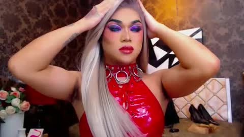 Snapshot of stellagrayts chatting on 12/18/24, 10:08 CALL ME STELLA online show from 12/18/24, 10:08