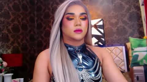 Snapshot of stellagrayts chatting on 01/04/25, 11:33 CALL ME STELLA online show from 01/04/25, 11:33