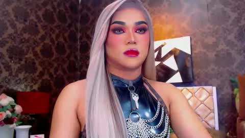 Snapshot of stellagrayts chatting on 01/23/25, 09:39 CALL ME STELLA online show from 01/23/25, 09:39