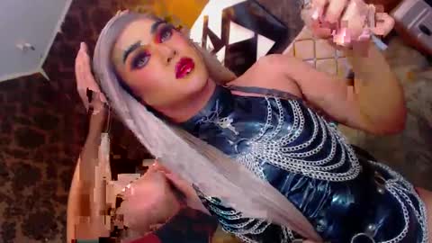 Snapshot of stellagrayts chatting on 01/31/25, 01:23 CALL ME STELLA online show from 01/31/25, 01:23