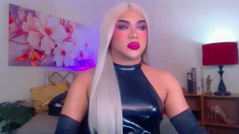 Snapshot of stellagrayts chatting on 11/06/25, 09:54 CALL ME STELLA online show from 11/06/25, 09:54