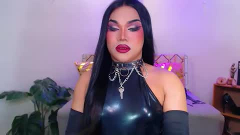 Snapshot of stellagrayts chatting on 11/18/25, 09:58 CALL ME STELLA online show from 11/18/25, 09:58