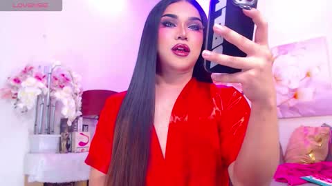 Snapshot of stellagrayts chatting on 12/15/25, 05:23 CALL ME STELLA online show from 12/15/25, 05:23