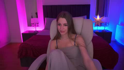 stellahoneywell online show from 03/06/26, 02:13