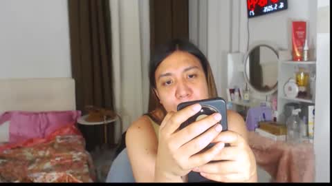Snapshot of stellahugets chatting on 05/16/26, 10:36 Stella online show from 05/16/26, 10:36