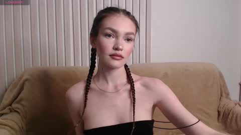 Snapshot of stellapayne chatting on 09/12/25, 11:37 stellapayne online show from 09/12/25, 11:37