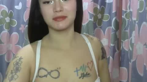 Stellapearlx online show from 12/17/25, 01:11