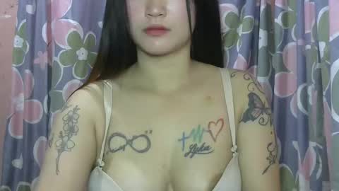 Stellapearlx online show from 05/04/26, 02:29