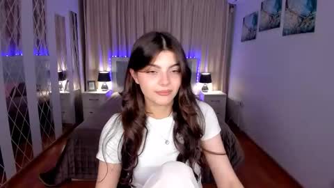 StellaRainbow online show from 06/08/26, 10:37