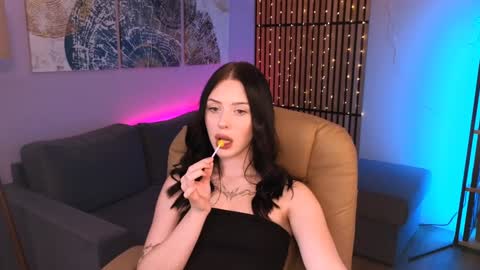 Snapshot of stellary_shy chatting on 12/05/24, 06:33 Stellary online show from 12/05/24, 06:33