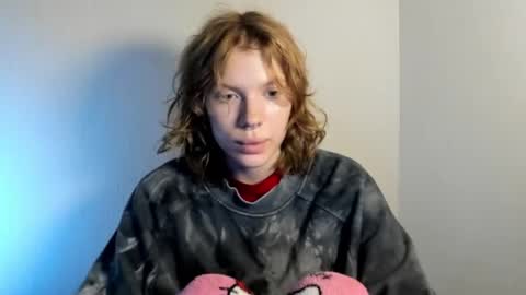 S T E L L A online show from 10/22/25, 09:53