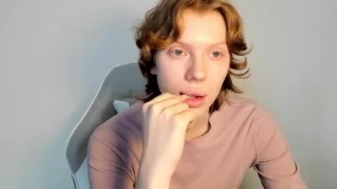 S T E L L A online show from 03/02/26, 09:27