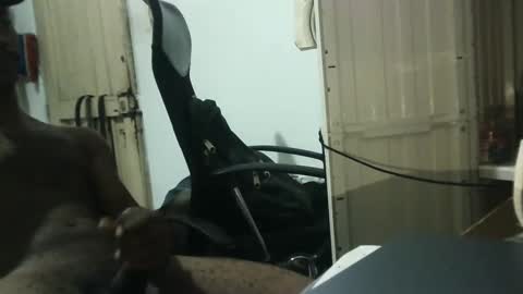 Snapshot of stemanlu9 chatting on 02/13/25, 05:48 Steman online show from 02/13/25, 05:48