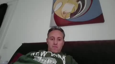 sten015 online show from 11/26/25, 02:07