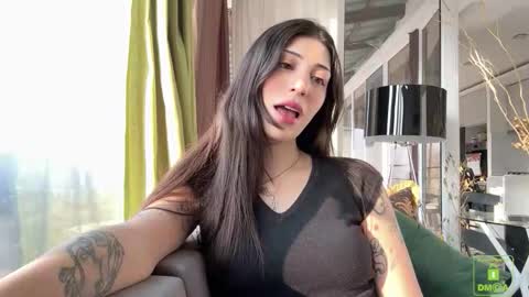 michelle and max  online show from 12/22/25, 11:40