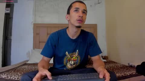 Stepcouple   online show from 04/05/26, 08:28