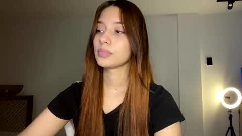 stephany online show from 01/28/25, 03:25