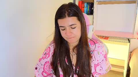 Emma online show from 07/15/26, 10:53