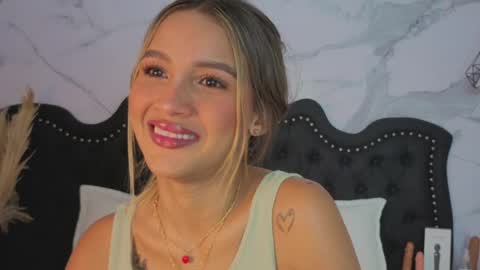 Snapshot of stephani_sweet chatting on 05/01/26, 12:15 Stefff online show from 05/01/26, 12:15