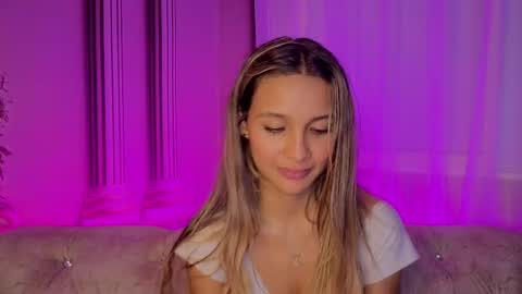 Snapshot of stephani_sweet chatting on 06/08/26, 01:28 Stefff online show from 06/08/26, 01:28