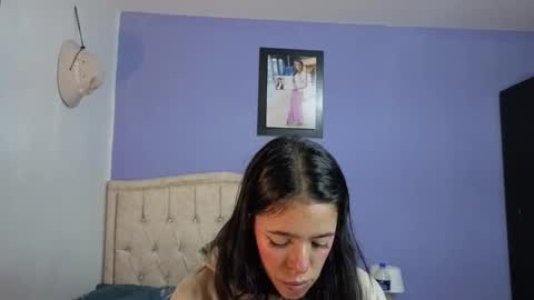 Stephania online show from 03/30/26, 01:50