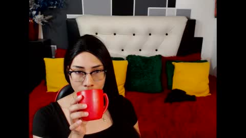 stephanie_dollss online show from 06/09/26, 06:19