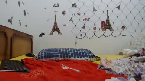 Snapshot of stephaniewild chatting on 01/11/25, 06:44 Stephanie online show from 01/11/25, 06:44