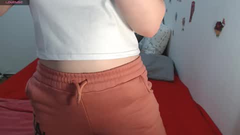 Stephanie   online show from 01/13/26, 11:48