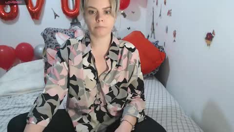 Stephanie   online show from 02/27/26, 11:32