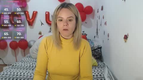 Stephanie   online show from 03/23/26, 10:41