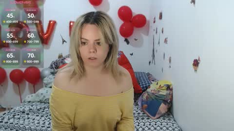 Stephanie   online show from 03/25/26, 09:15