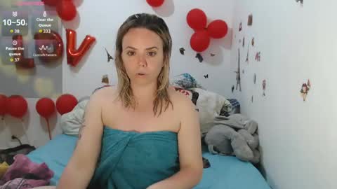 Stephanie   online show from 04/19/26, 02:05