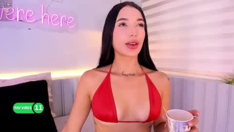 Snapshot of stephany__monroe chatting on 10/03/25, 04:26 Stephany online show from 10/03/25, 04:26