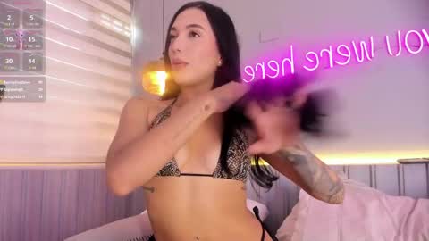 Stephany  online show from 04/20/26, 04:43