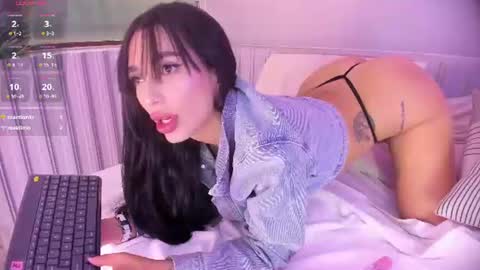 Stephany  online show from 07/29/26, 10:19