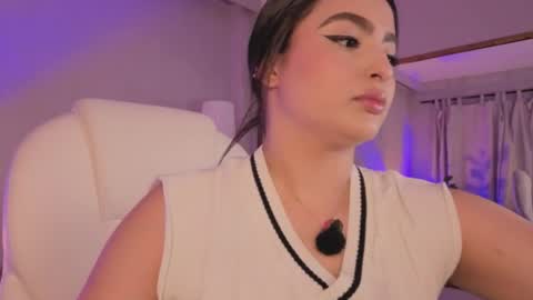 Snapshot of stephany_harlot chatting on 03/01/26, 10:45 stephany_harlot online show from 03/01/26, 10:45