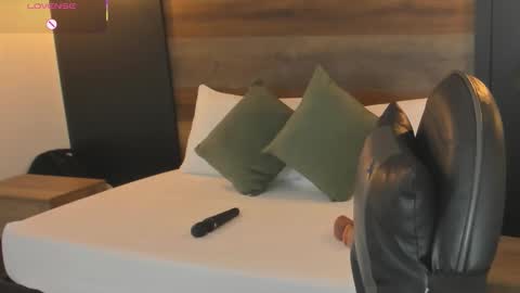 S T E P H A N Y A online show from 03/19/26, 07:40