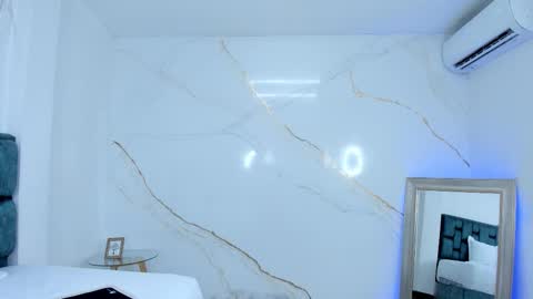 Snapshot of stephanysc chatting on 11/21/25, 11:47 Stefanny online show from 11/21/25, 11:47