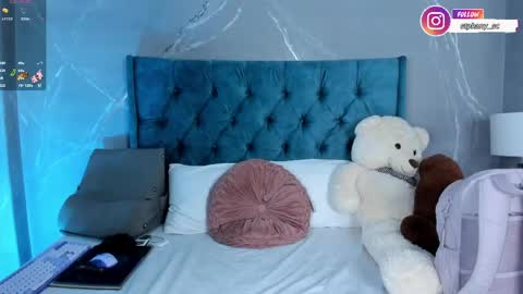 Stefanny online show from 04/23/26, 12:45