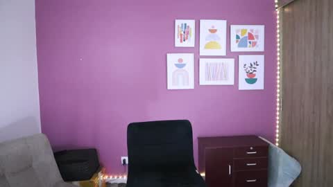 Stephany online show from 12/12/24, 03:10