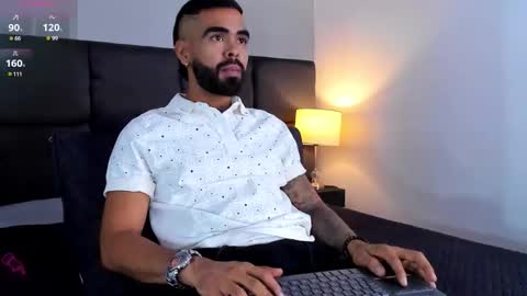 Snapshot of stephenbrown_ chatting on 05/14/26, 10:49 ................ online show from 05/14/26, 10:49