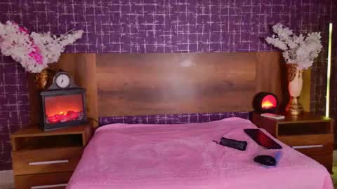 Snapshot of stephiejones chatting on 02/05/26, 10:09 stephiejones online show from 02/05/26, 10:09