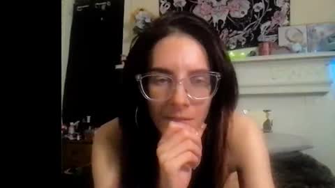 stephielynnnnn online show from 03/01/26, 02:08