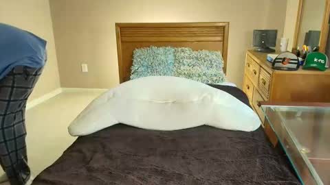 Snapshot of stephonstallion chatting on 12/03/25, 08:07 Stephon Stallion online show from 12/03/25, 08:07